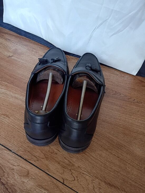 Allen Edmonds Stowe Black Tassel Loafers Size 14D main image 5
